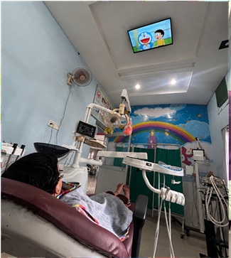 TELEVISION EQUIPPED CEILING